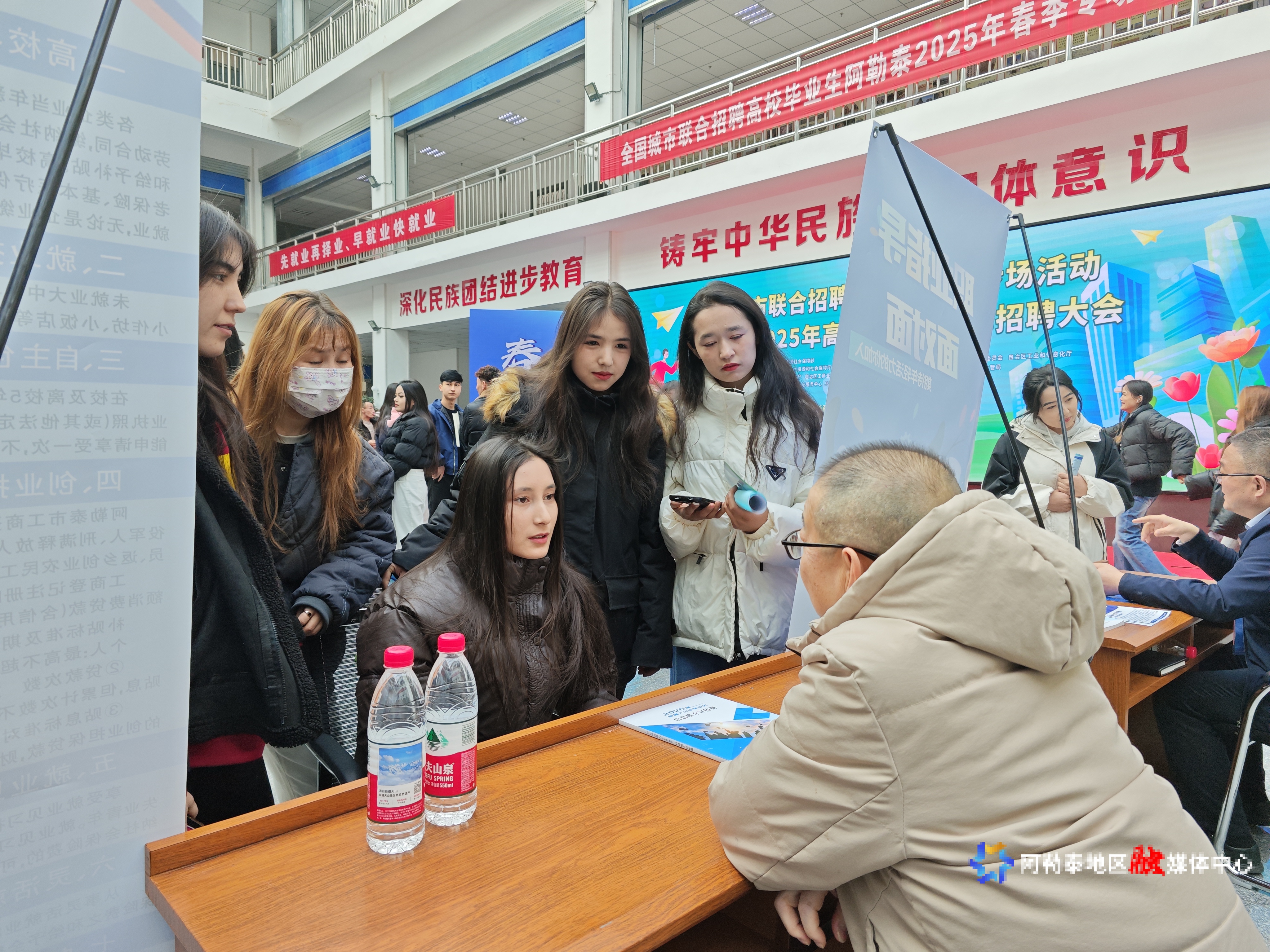 mmexport1740906408912