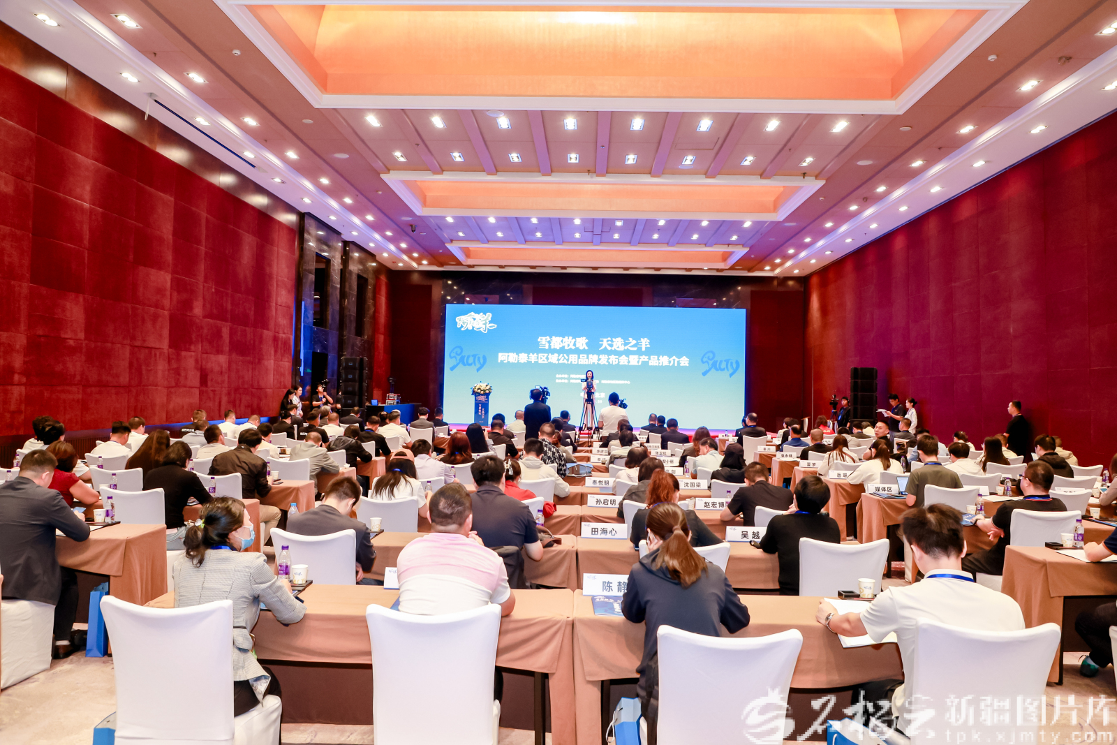 mmexport1758341205970