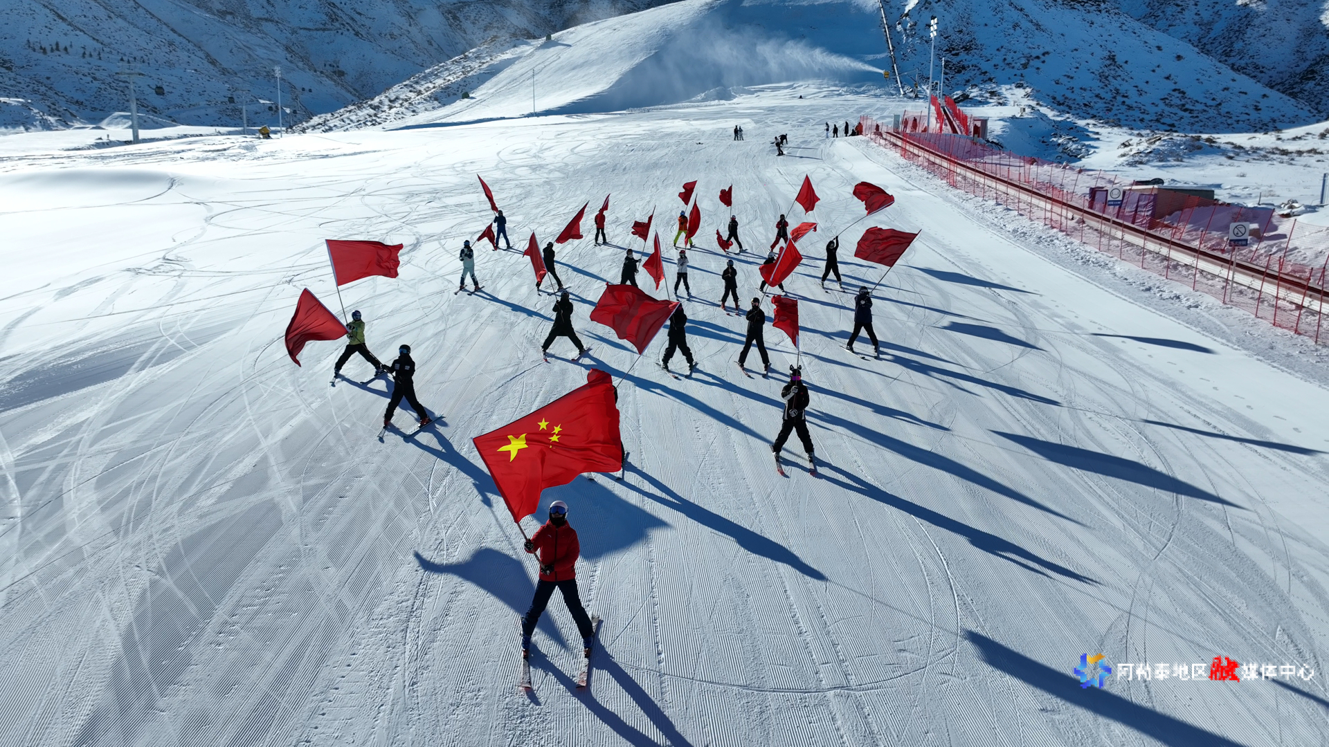 mmexport1763447878758